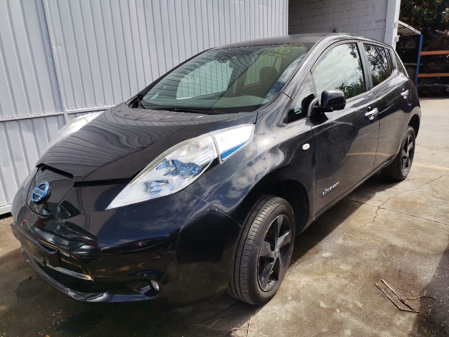 LEAF  NISSAN LEAF (ZE0) | 10 - 