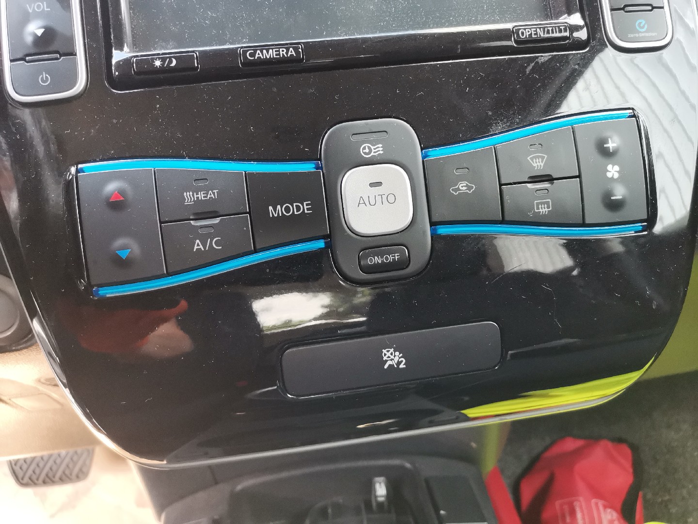 Comando Sofagem NISSAN LEAF (ZE0) | 10 - 