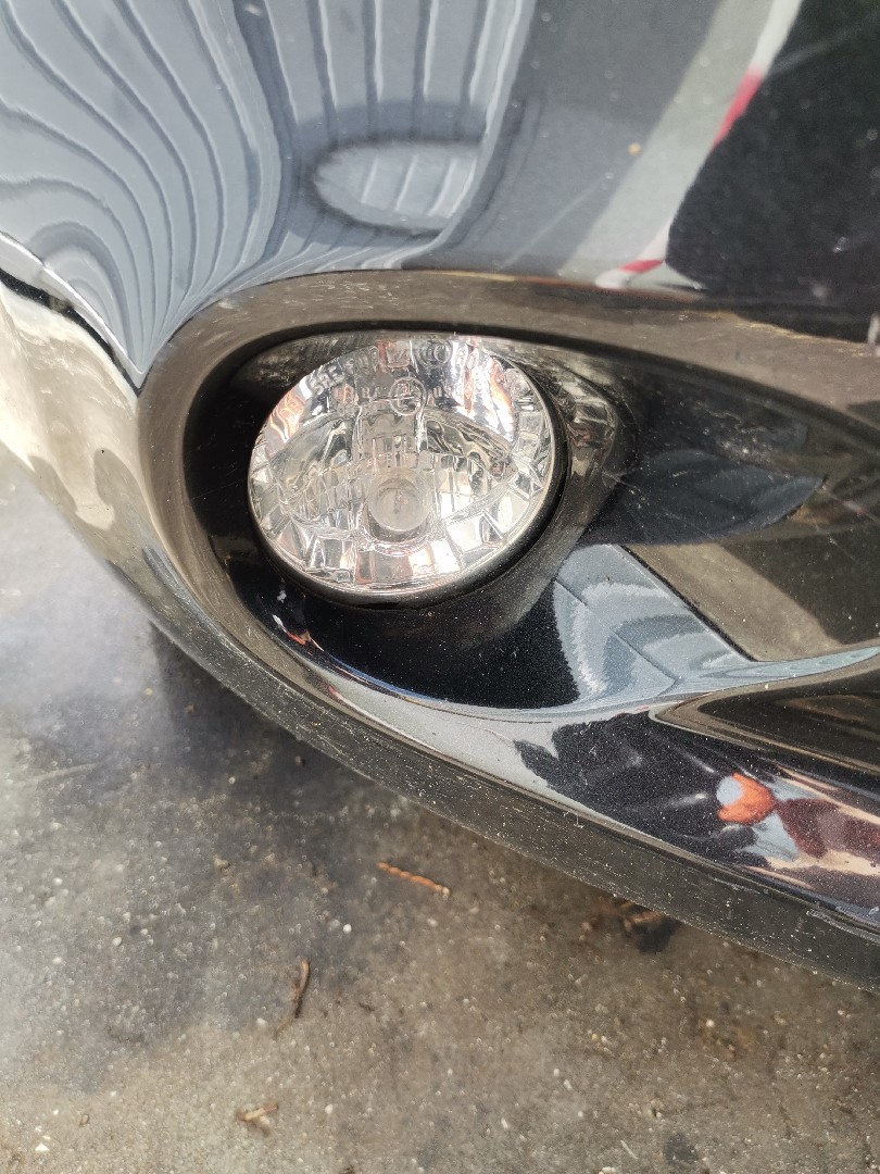 Farol Nevoeiro Direito NISSAN LEAF (ZE0) | 10 - 