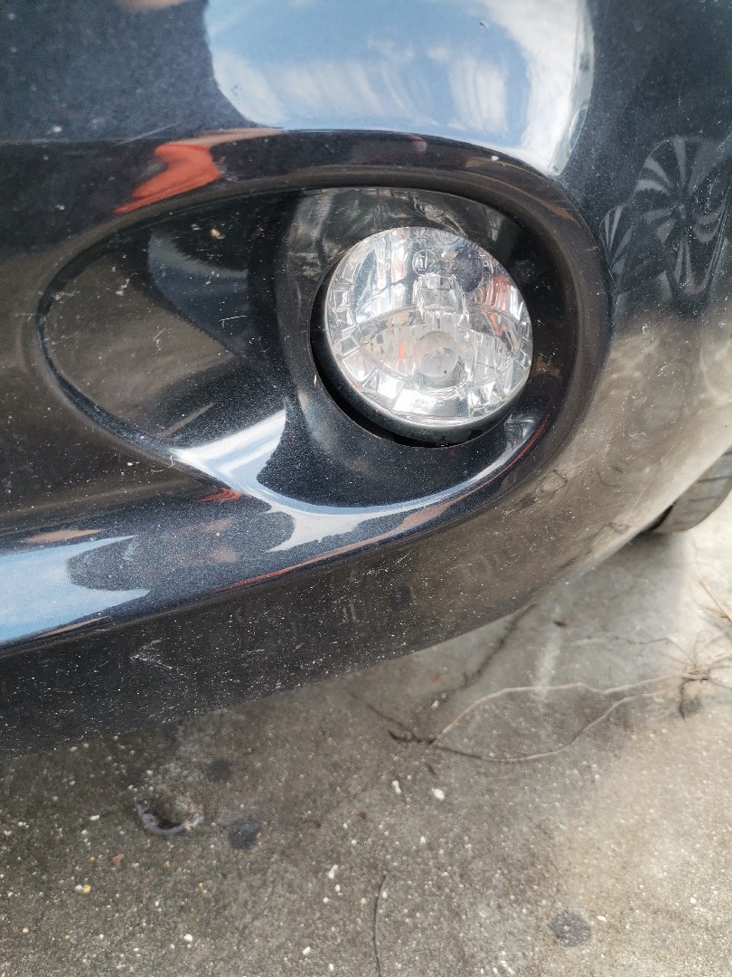 Farol Nevoeiro Esquerdo NISSAN LEAF (ZE0) | 10 - 