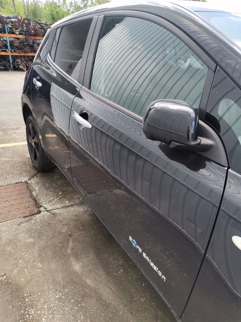 Porta Frente Lado Direito NISSAN LEAF (ZE0) | 10 - 
