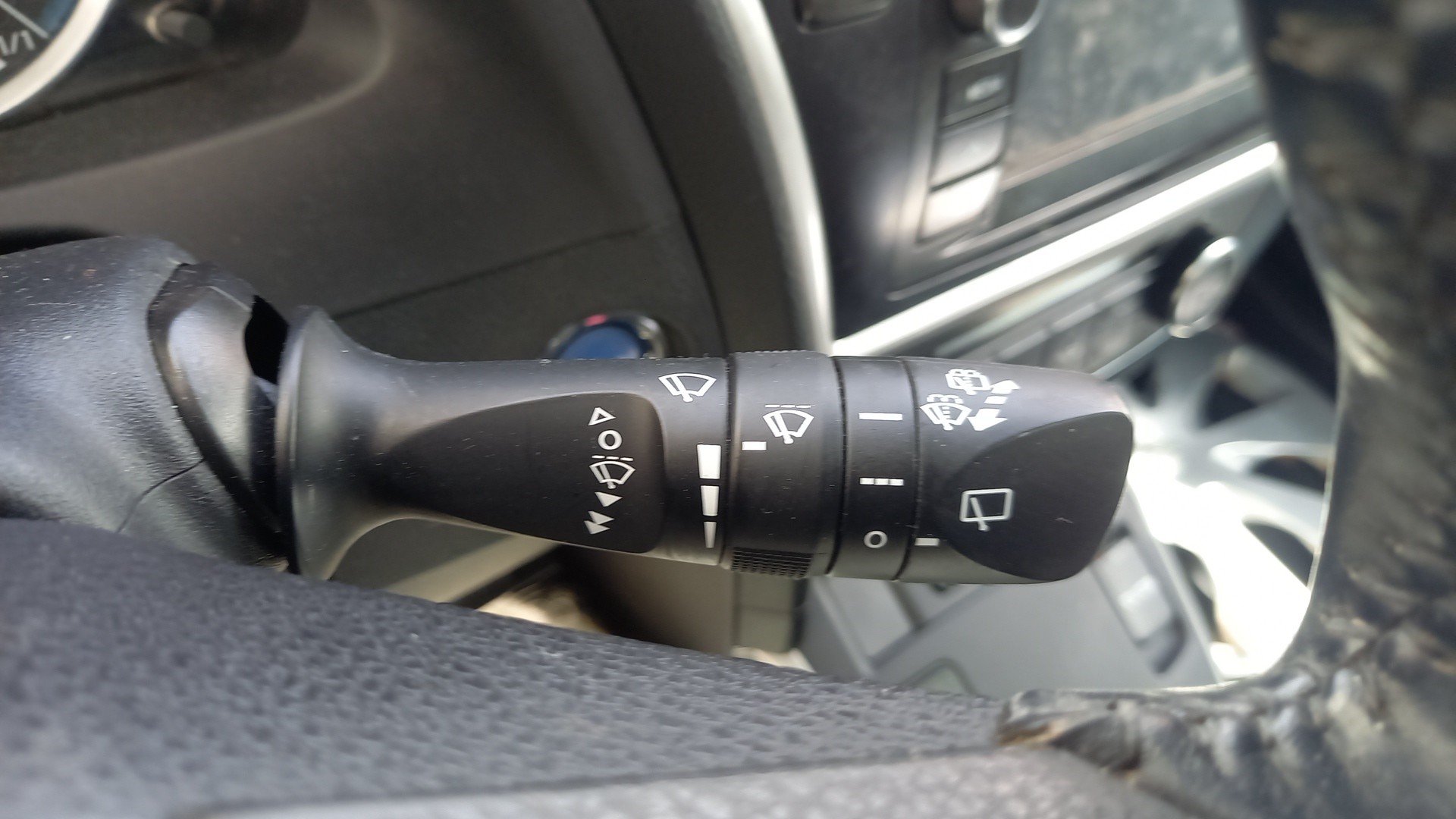 Manetes Luzes/Piscas e Limpa-vidros TOYOTA AURIS Combi (_E18_) | 13 - 18