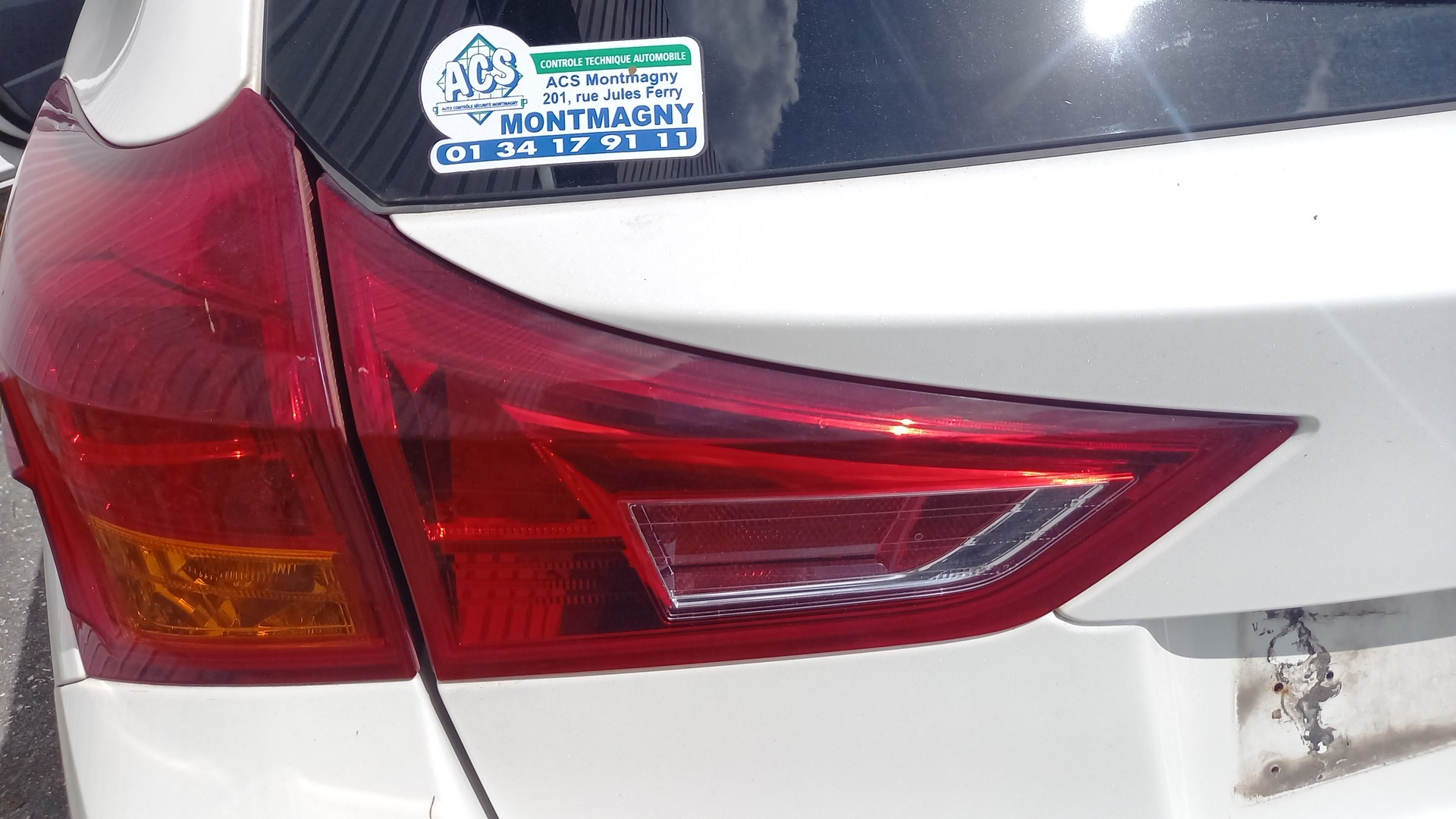 Farolim Mala Esquerdo TOYOTA AURIS Combi (_E18_) | 13 - 18