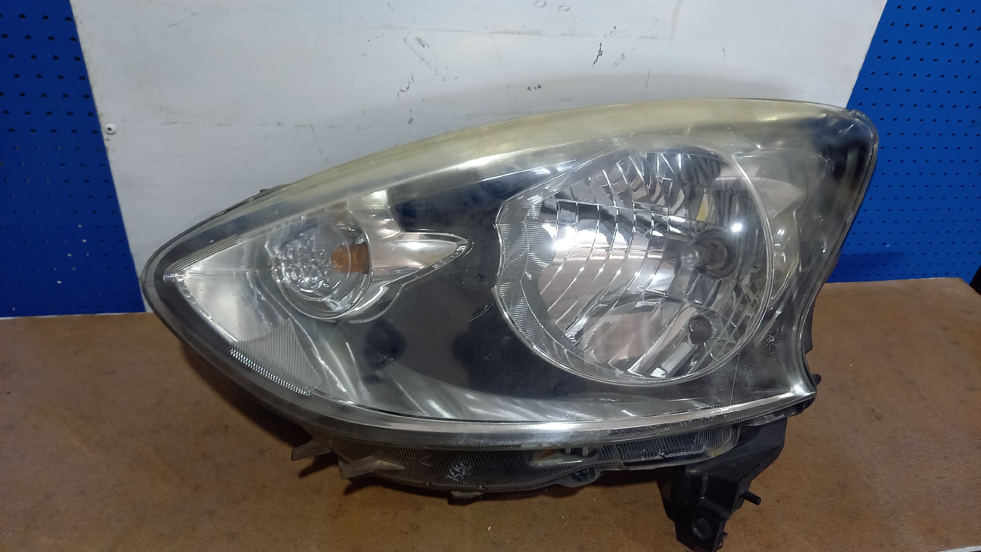 Ótica Esquerda NISSAN MICRA IV (K13_) | 10 - 