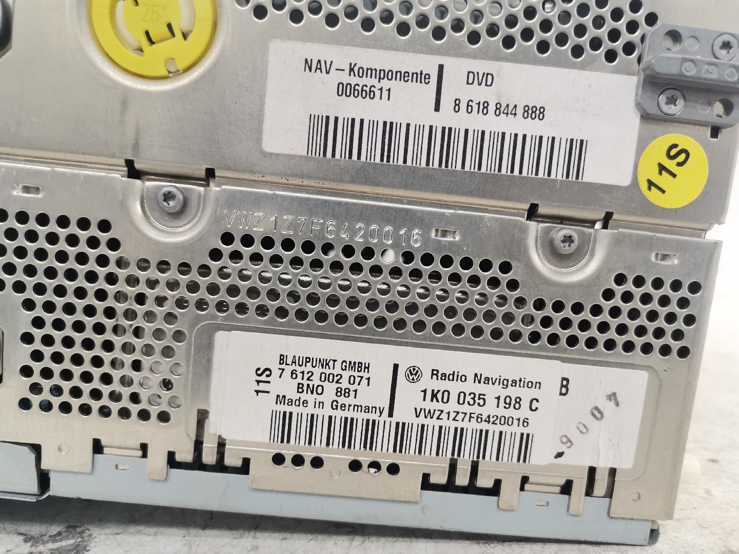 Rádio VOLKSWAGEN JETTA III (1K2) | 04 - 13 Imagem-2