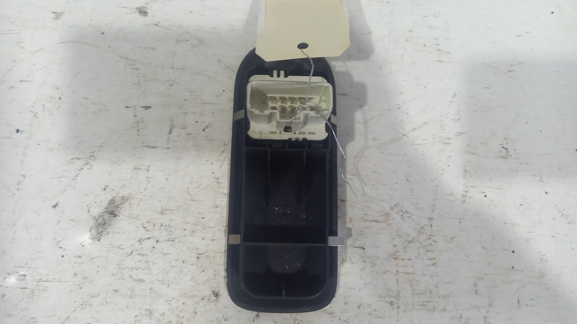 Botão / Interruptor Vidro Frente Esquerdo RENAULT CLIO III (BR0/1, CR0/1) | 05 -  Imagem-2