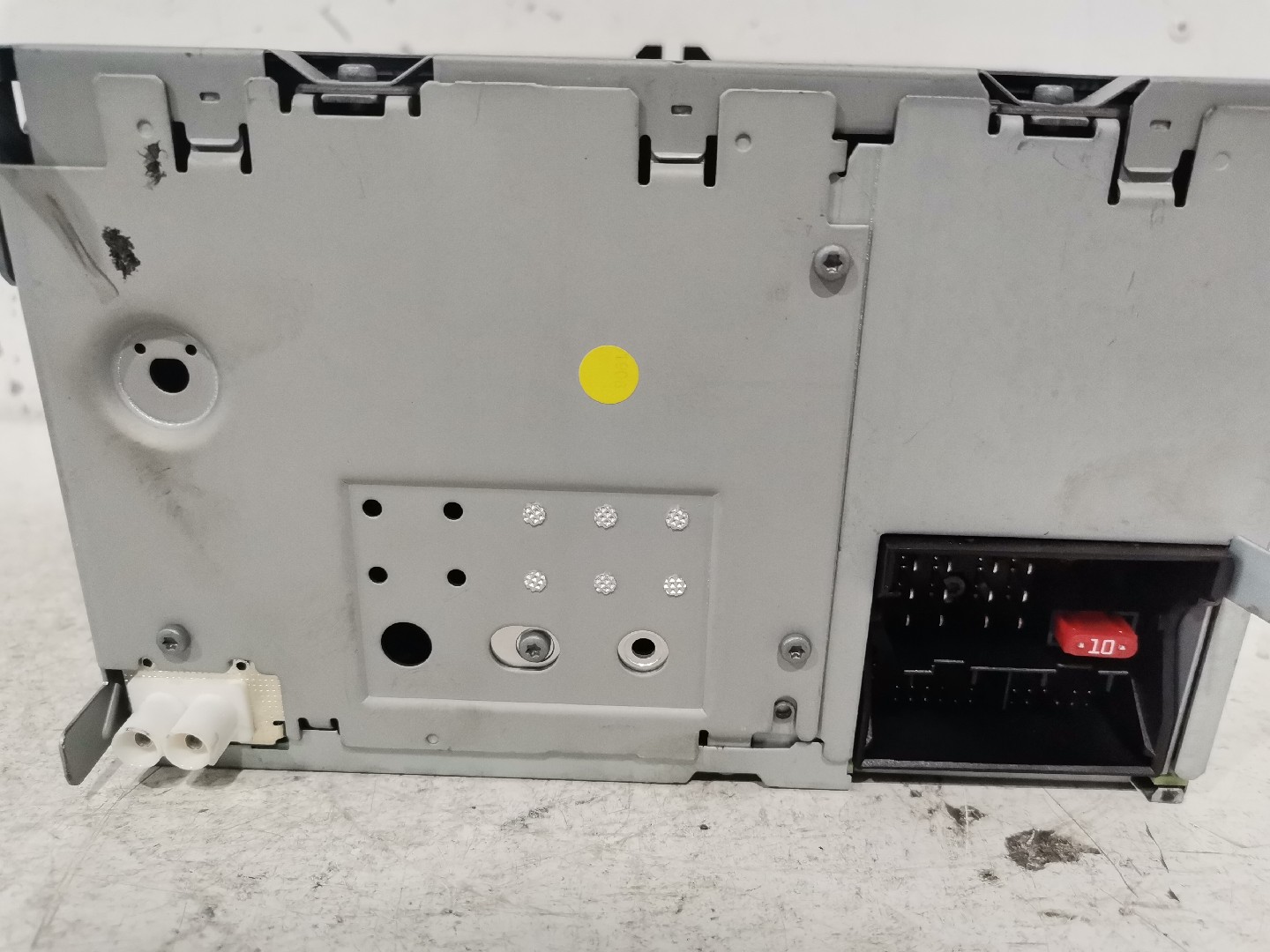 Rádio VOLKSWAGEN PASSAT Caixa/Combi (365) | 10 - 14 Imagem-1