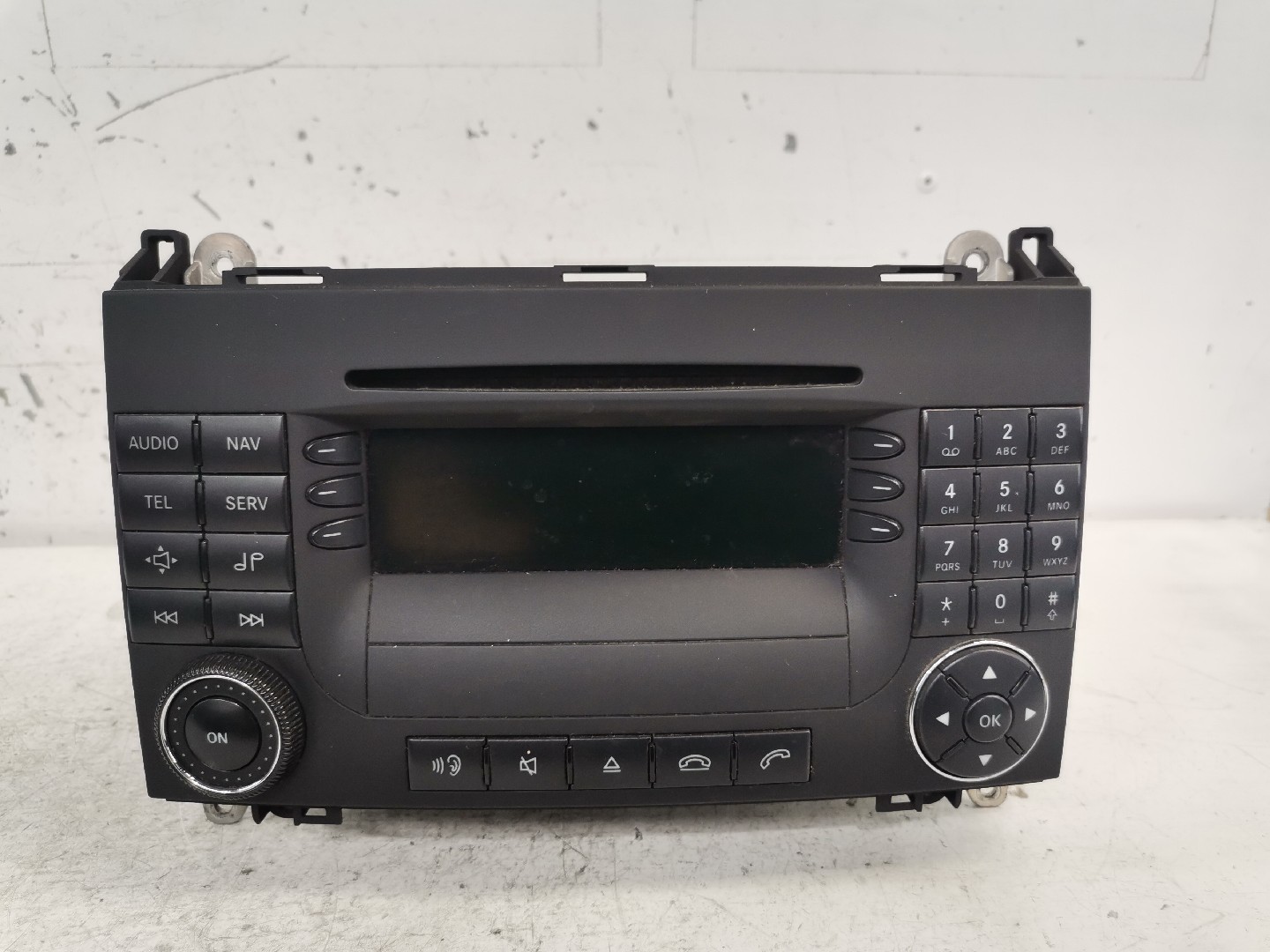 Rádio MERCEDES-BENZ CLK (C209) | 02 - 10