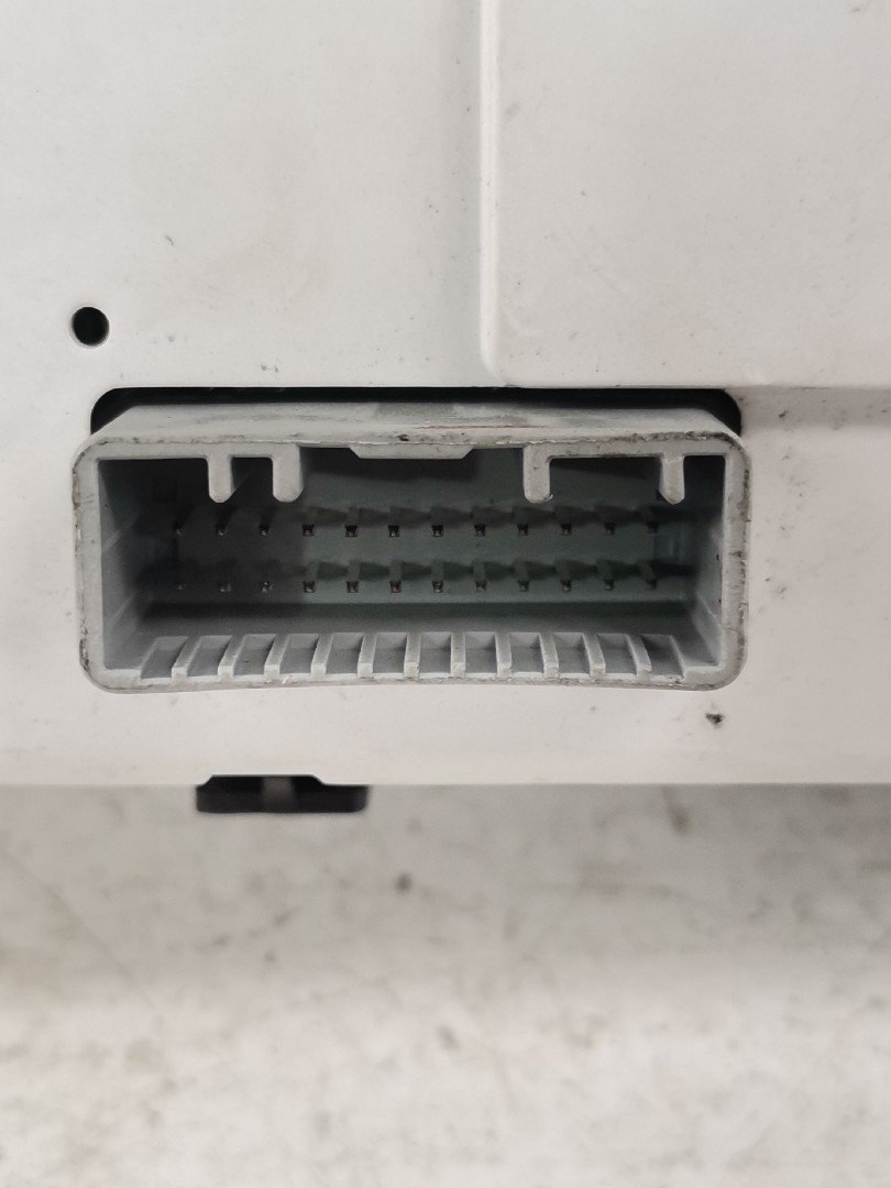 Pantalla Aire Acondicionado RENAULT CLIO III (BR0/1, CR0/1) | 05 -  Imagem-2