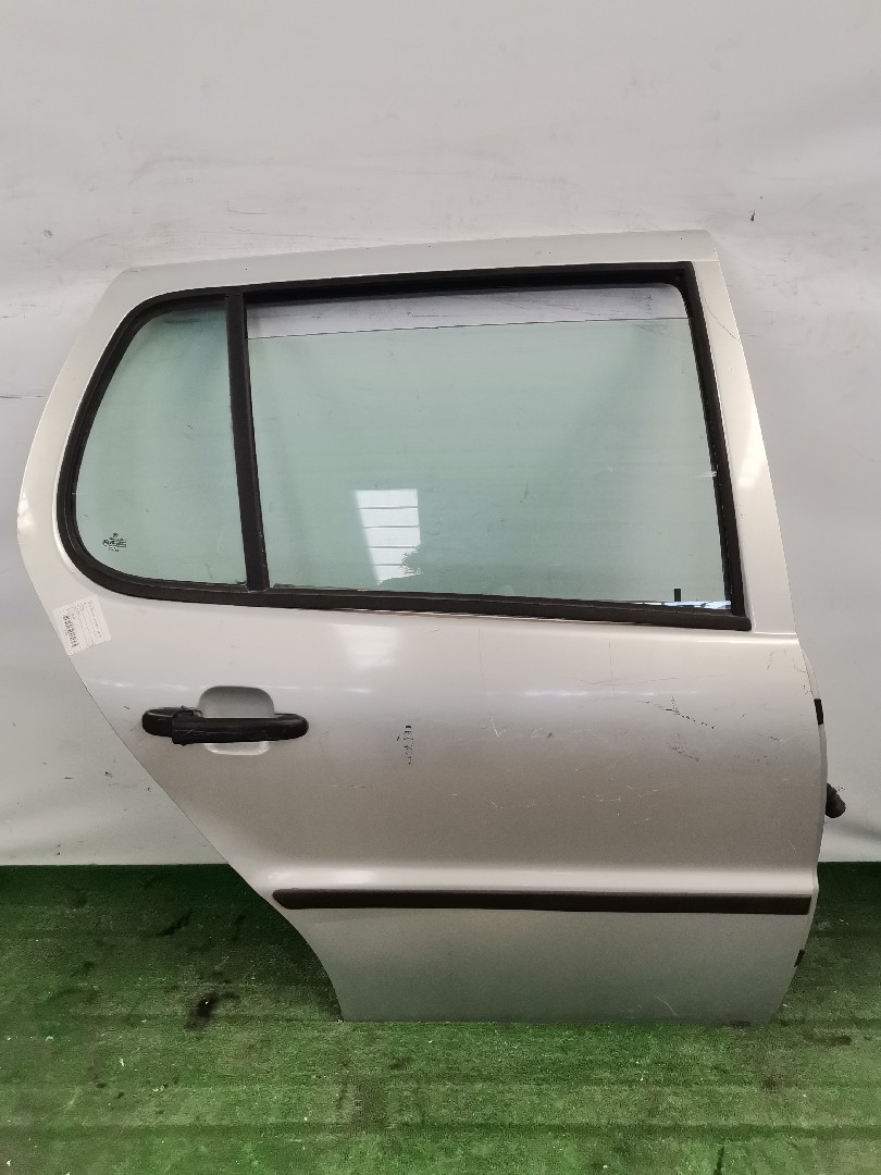 Porta Tras Lado Direito VOLKSWAGEN POLO (6N1) | 94 - 99