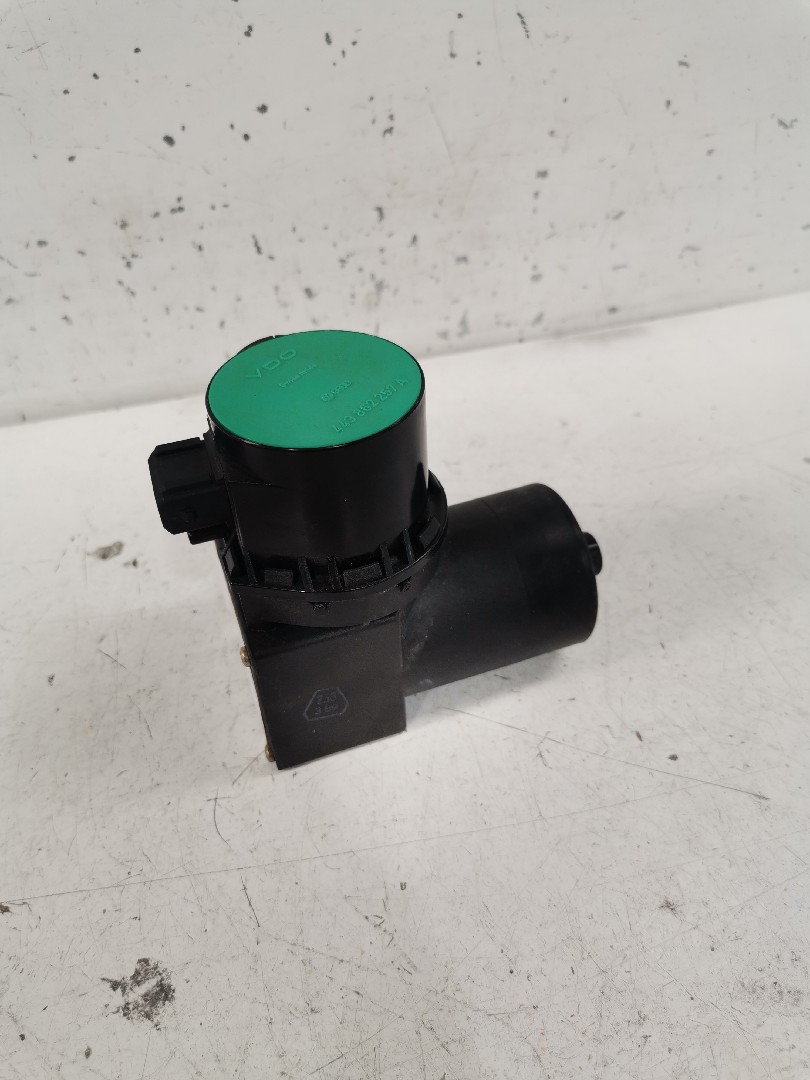 Compressor Fecho Central  VOLKSWAGEN GOLF II (19E, 1G1) | 83 - 92