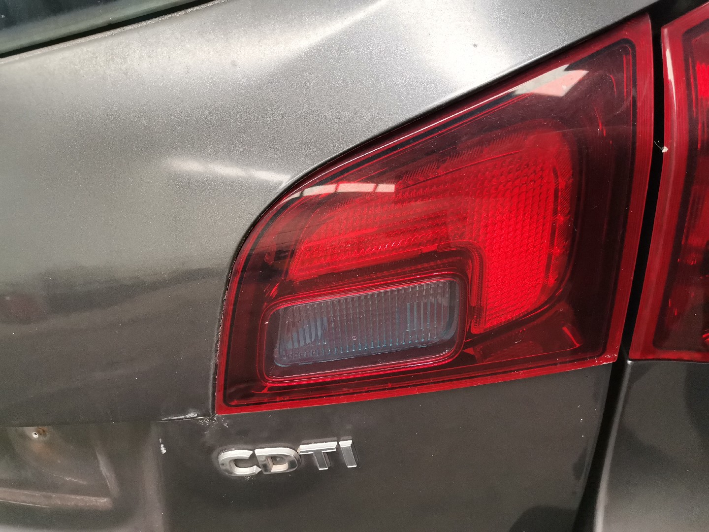 Farolim Mala Direito OPEL ASTRA J Sports Tourer (P10) | 10 - 15