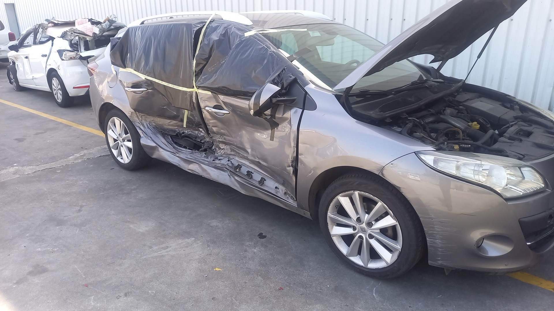 MEGANE III Grandtour  RENAULT MEGANE III Grandtour (KZ0/1) | 08 - 