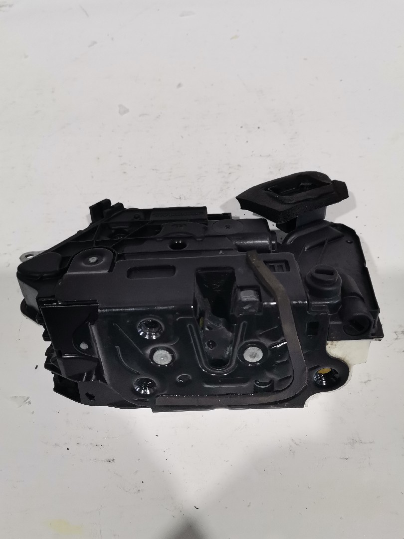 Fechadura Tras Lado Direito VOLKSWAGEN POLO (6R1, 6C1) | 09 - 