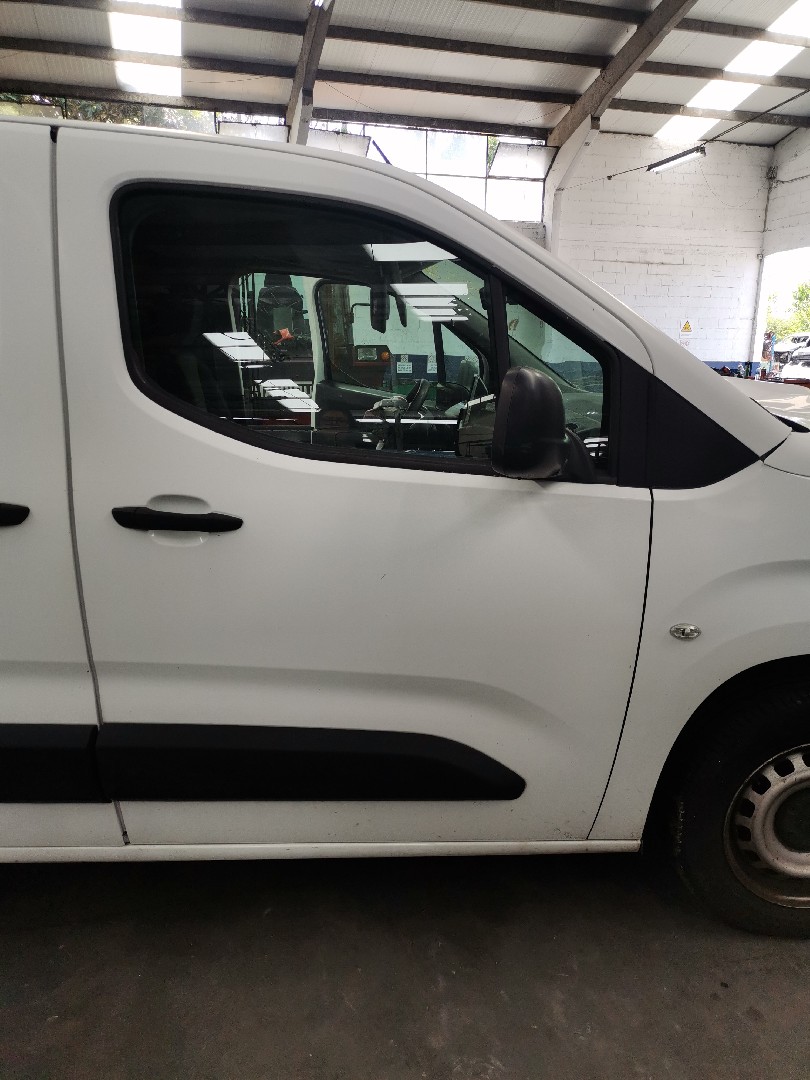 Porta Frente Lado Direito PEUGEOT PARTNER Caixa (K9) | 18 - 