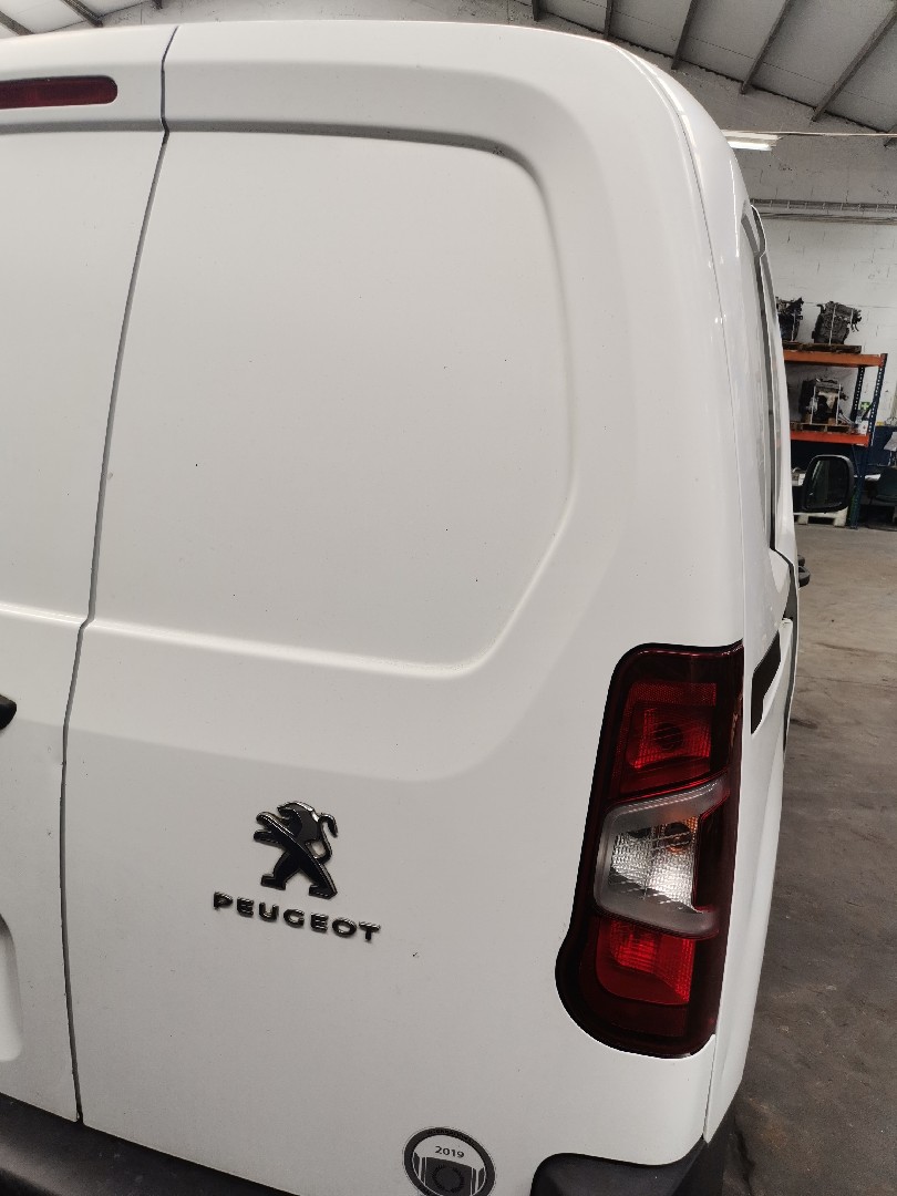 Porta Tras Lado Direito PEUGEOT PARTNER Caixa (K9) | 18 - 