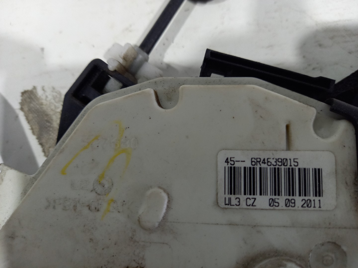 Fechadura Tras Lado Esquerdo VOLKSWAGEN POLO (6R1, 6C1) | 09 - 