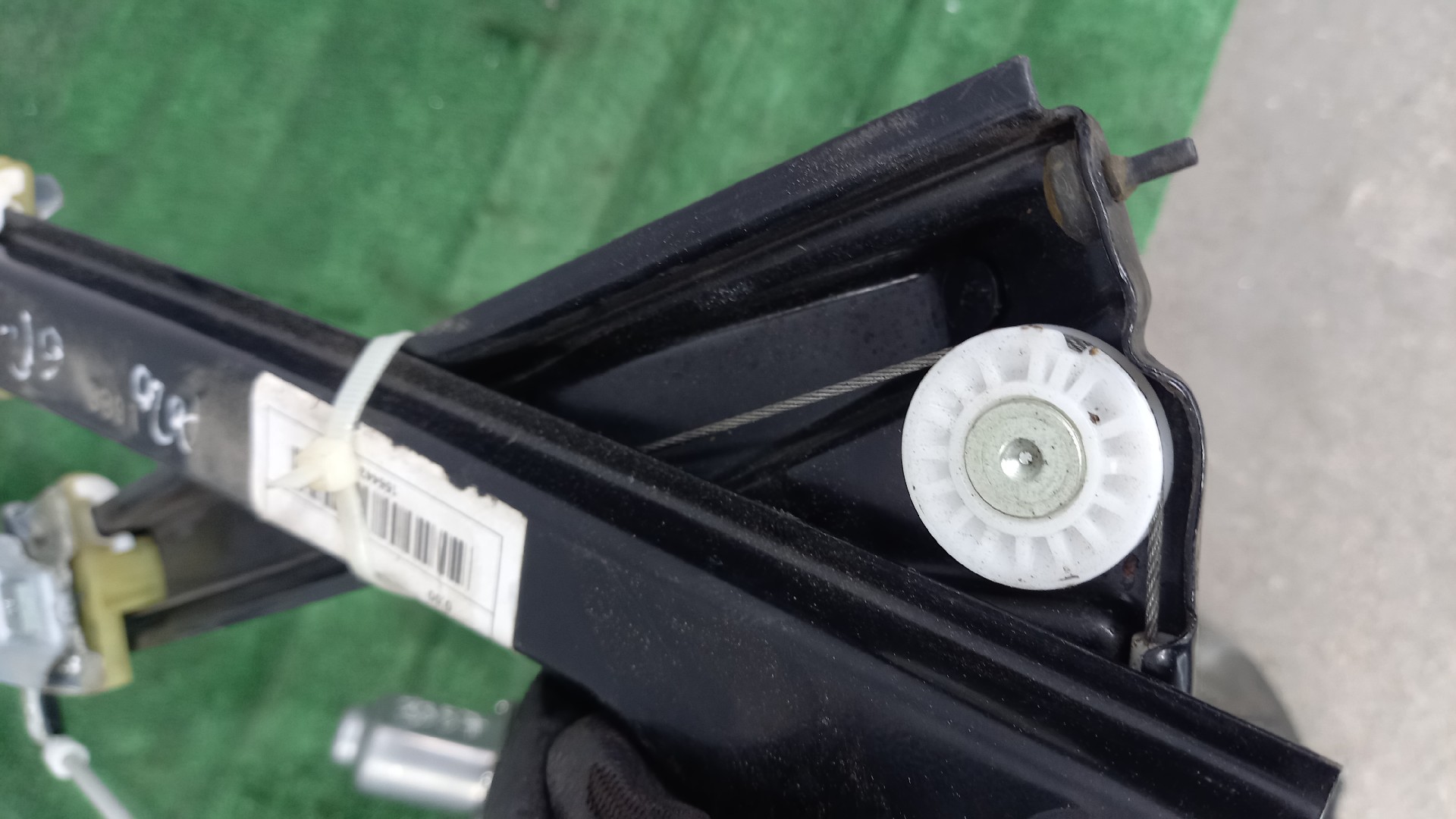 Elevador de Vidro Frente Direito  VOLKSWAGEN POLO (6R1, 6C1) | 09 -  Imagem-5