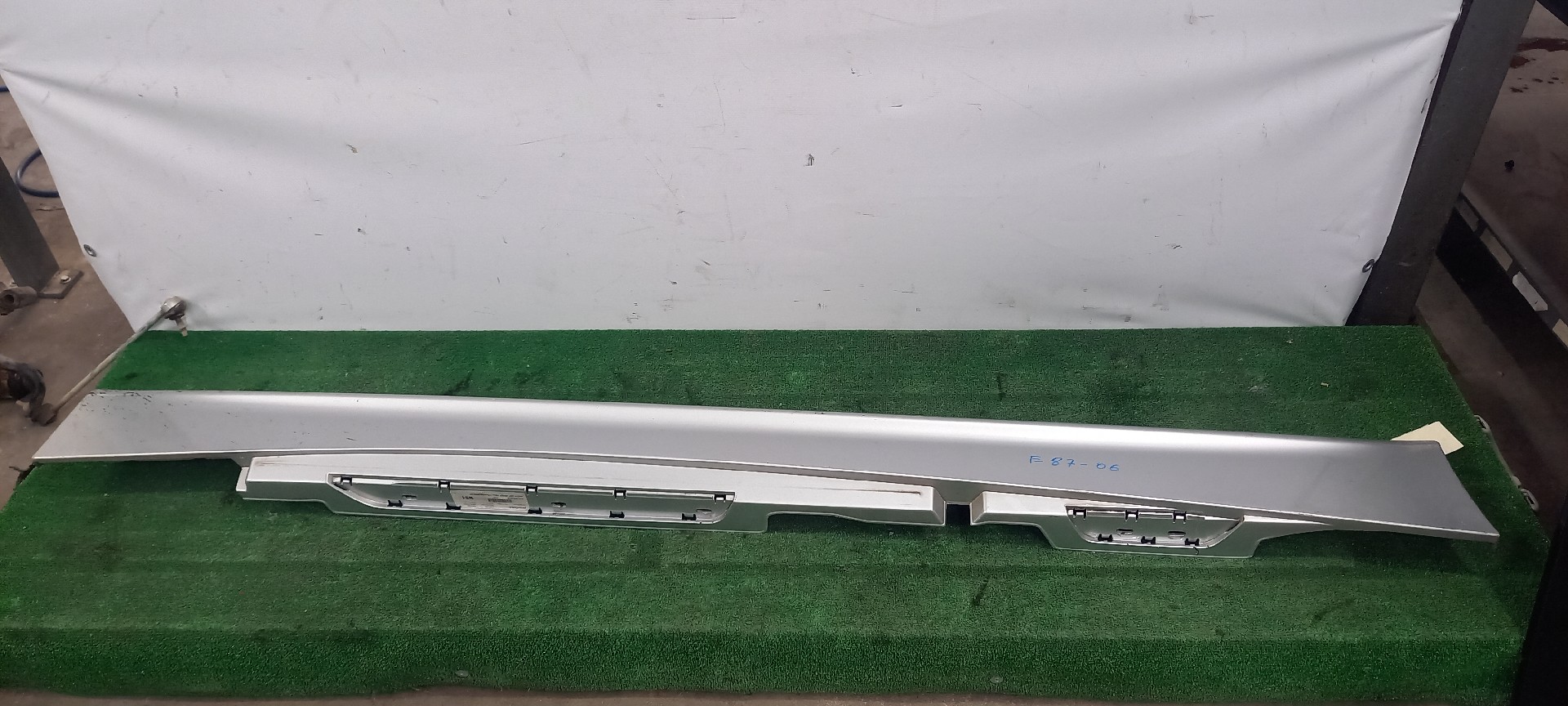 Embaladeira Lado Direito BMW 1 (E87) | 03 - 13