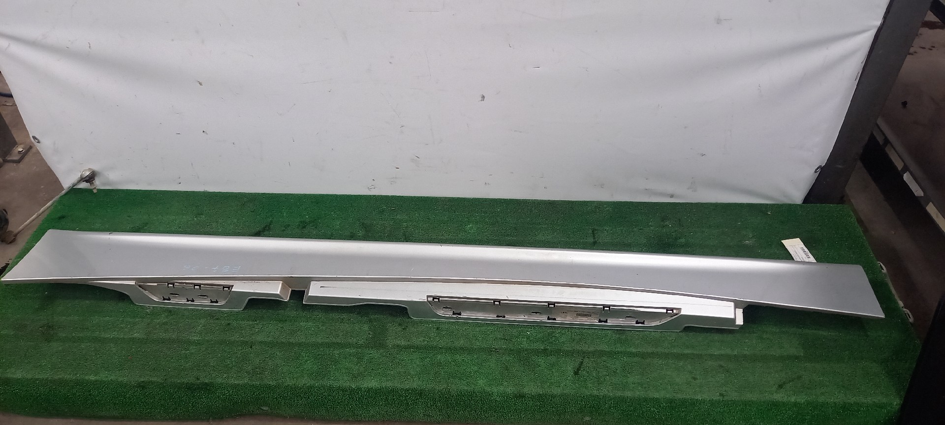 Embaladeira Lado Esquerdo BMW 1 (E87) | 03 - 13