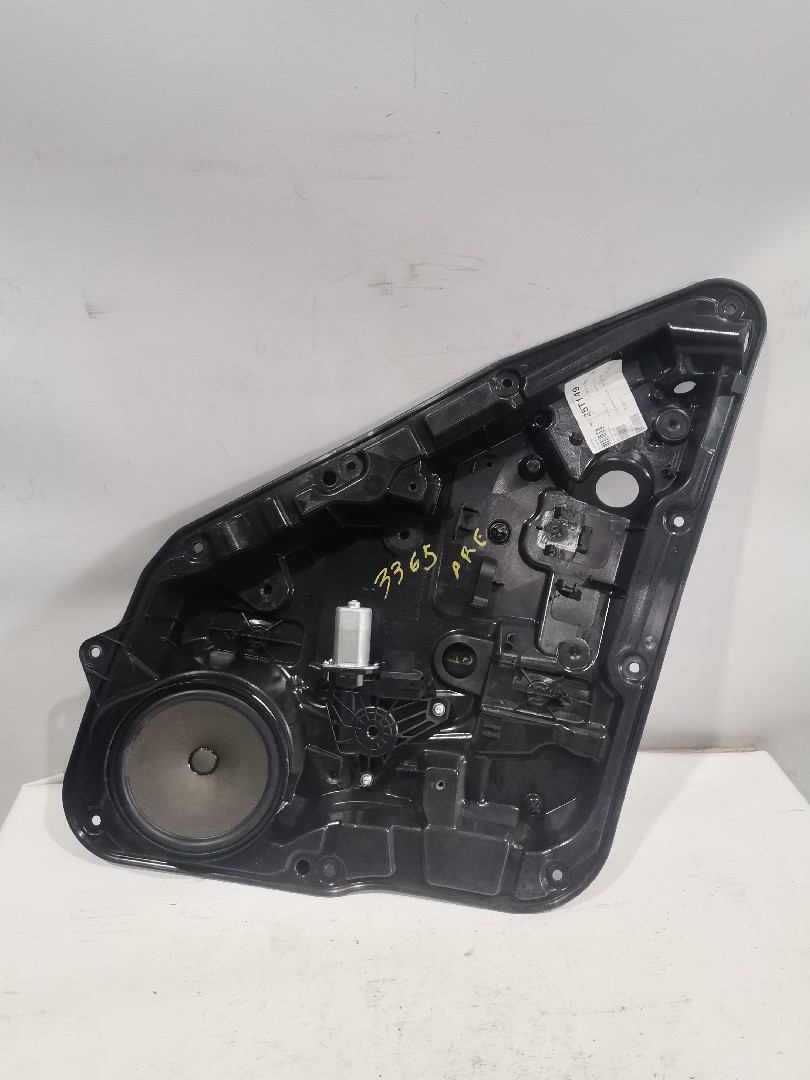 Elevador de Vidro Tras Esquerdo MERCEDES-BENZ A-CLASS (W176) | 12 - 18 Imagem-1