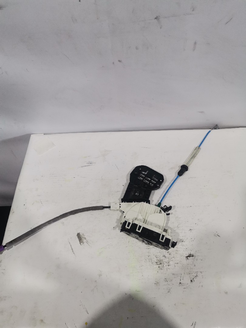 Fechadura Tras Lado Esquerdo MERCEDES-BENZ A-CLASS (W176) | 12 - 18 Imagem-1