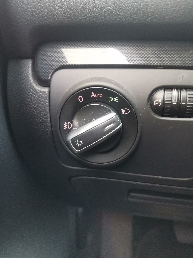 Botão / Interruptor Luzes VOLKSWAGEN GOLF VI (5K1) | 08 - 14