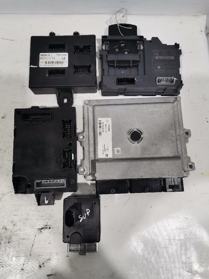 Módulo / Centralina RENAULT CAPTUR I (J5_, H5_) | 13 - 