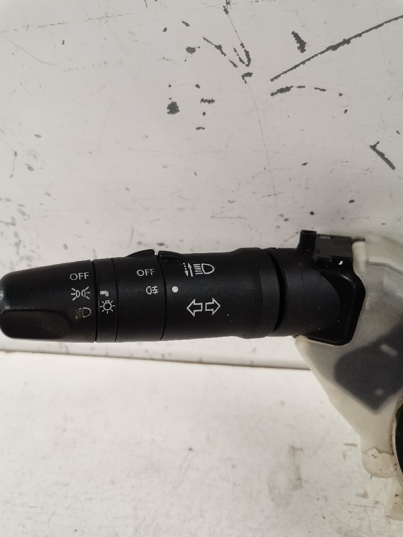 Manetes Luzes/Piscas e Limpa-vidros NISSAN MICRA III (K12) | 02 - 10 Imagem-3