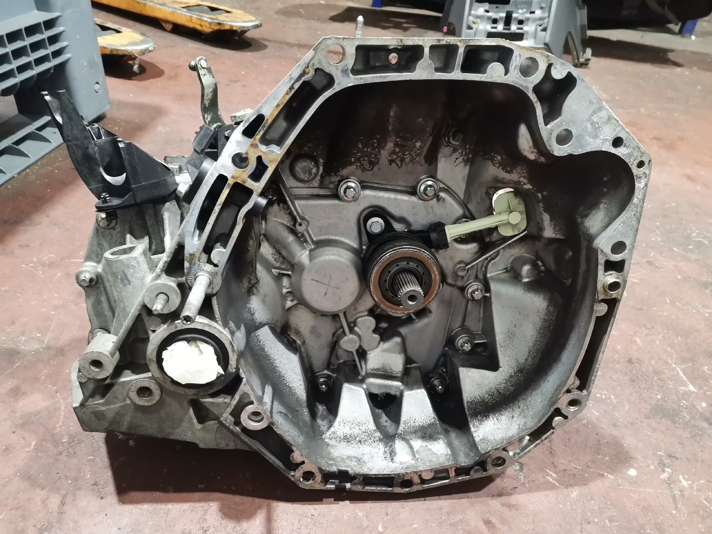 Caixa de Velocidades Manual RENAULT CLIO III (BR0/1, CR0/1) | 05 -  Imagem-1