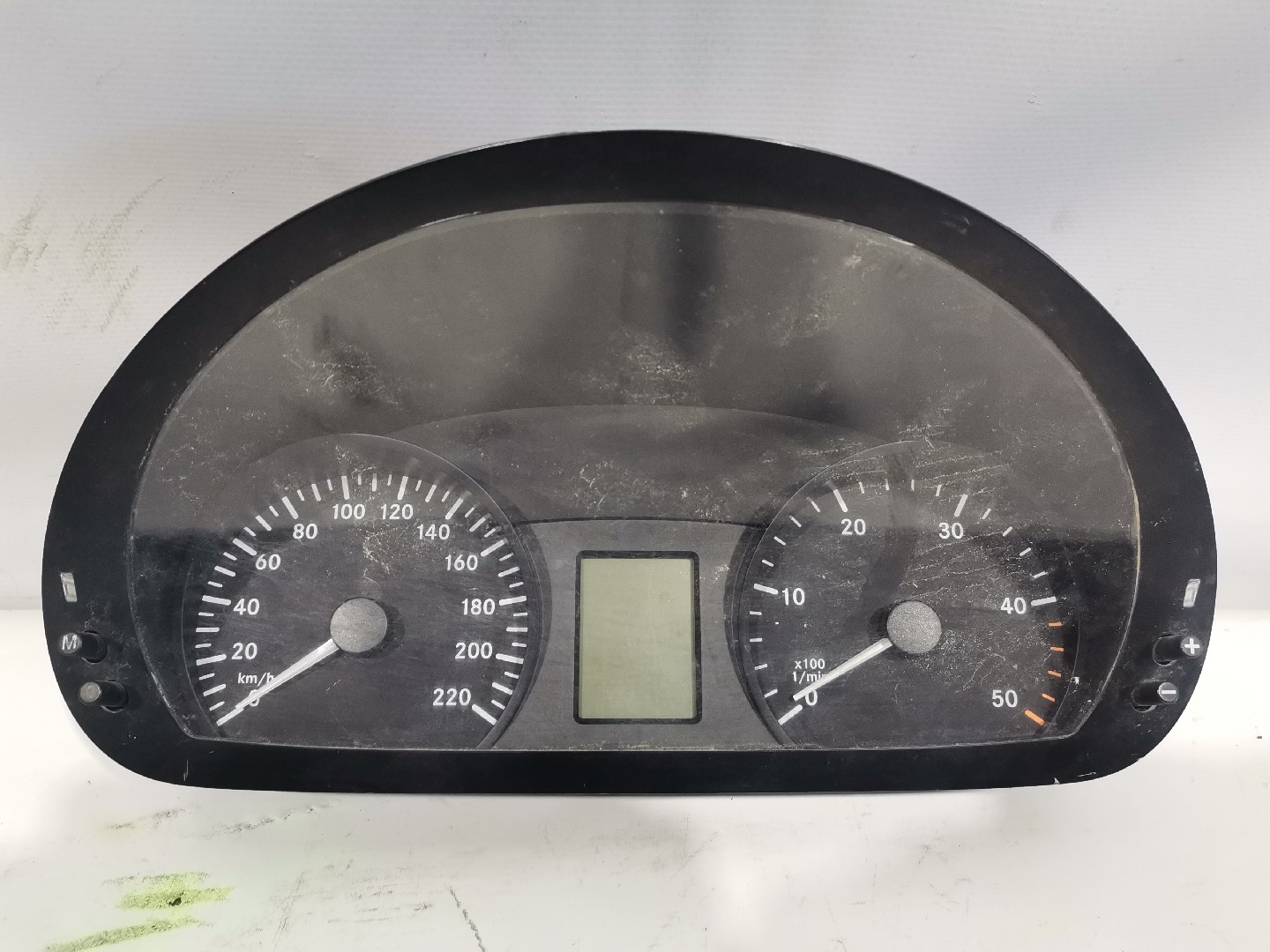 Quadrante MERCEDES-BENZ VITO / MIXTO Caixa (W639) | 03 -  Imagem-1