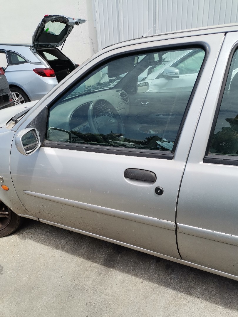 Porta Frente Lado Esquerdo FORD FIESTA IV (JA_, JB_) | 95 - 02