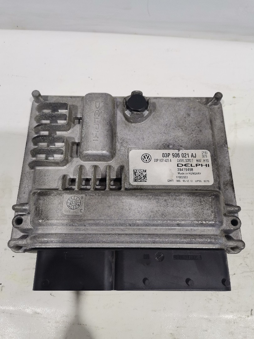 Módulo / Centralina VOLKSWAGEN POLO (6R1, 6C1) | 09 -  Imagem-1