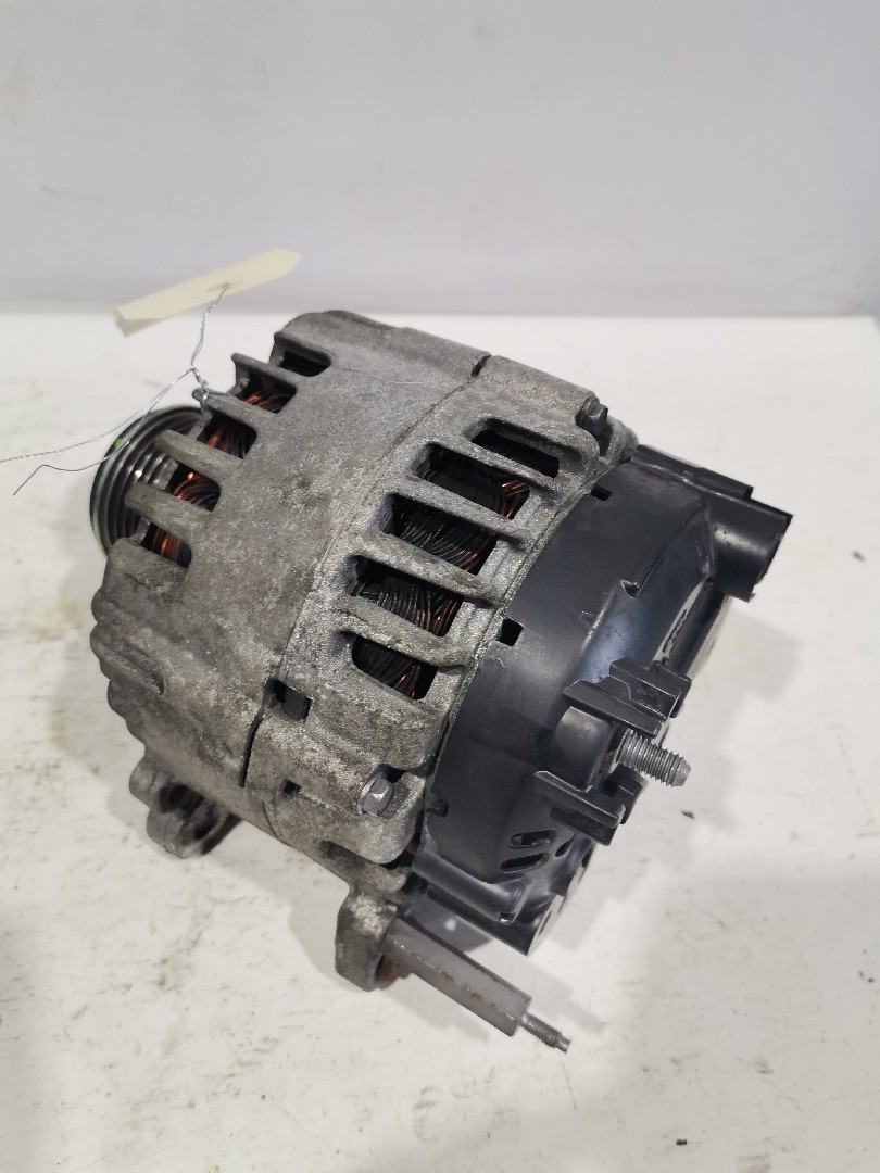 Alternador VOLKSWAGEN POLO (6R1, 6C1) | 09 -  Imagem-4
