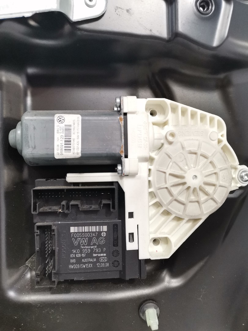 Elevador de Vidro Frente Esquerdo VOLKSWAGEN PASSAT (3C2) | 05 - 10 Imagem-1