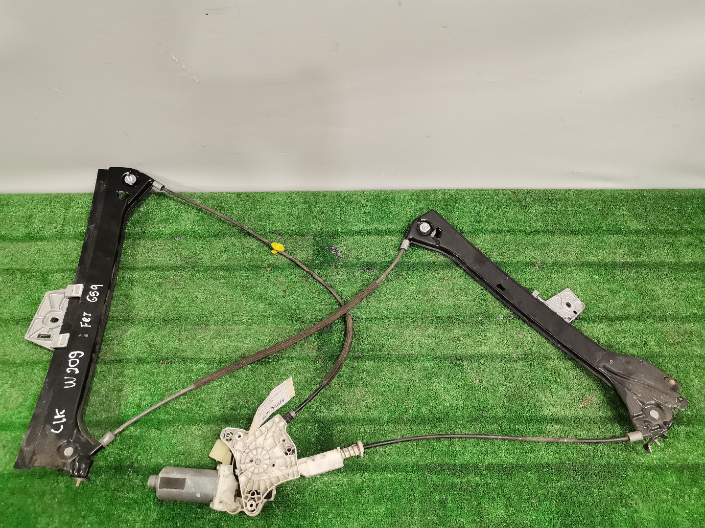 Elevador de Vidro Frente Esquerdo MERCEDES-BENZ CLK (C209) | 02 - 10