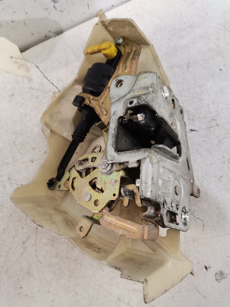 Fechadura Tras Lado Esquerdo MERCEDES-BENZ C-CLASS (W202) | 93 - 00 Imagem-2
