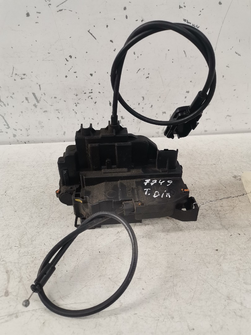 Fechadura Tras Lado Direito RENAULT CLIO III (BR0/1, CR0/1) | 05 - 