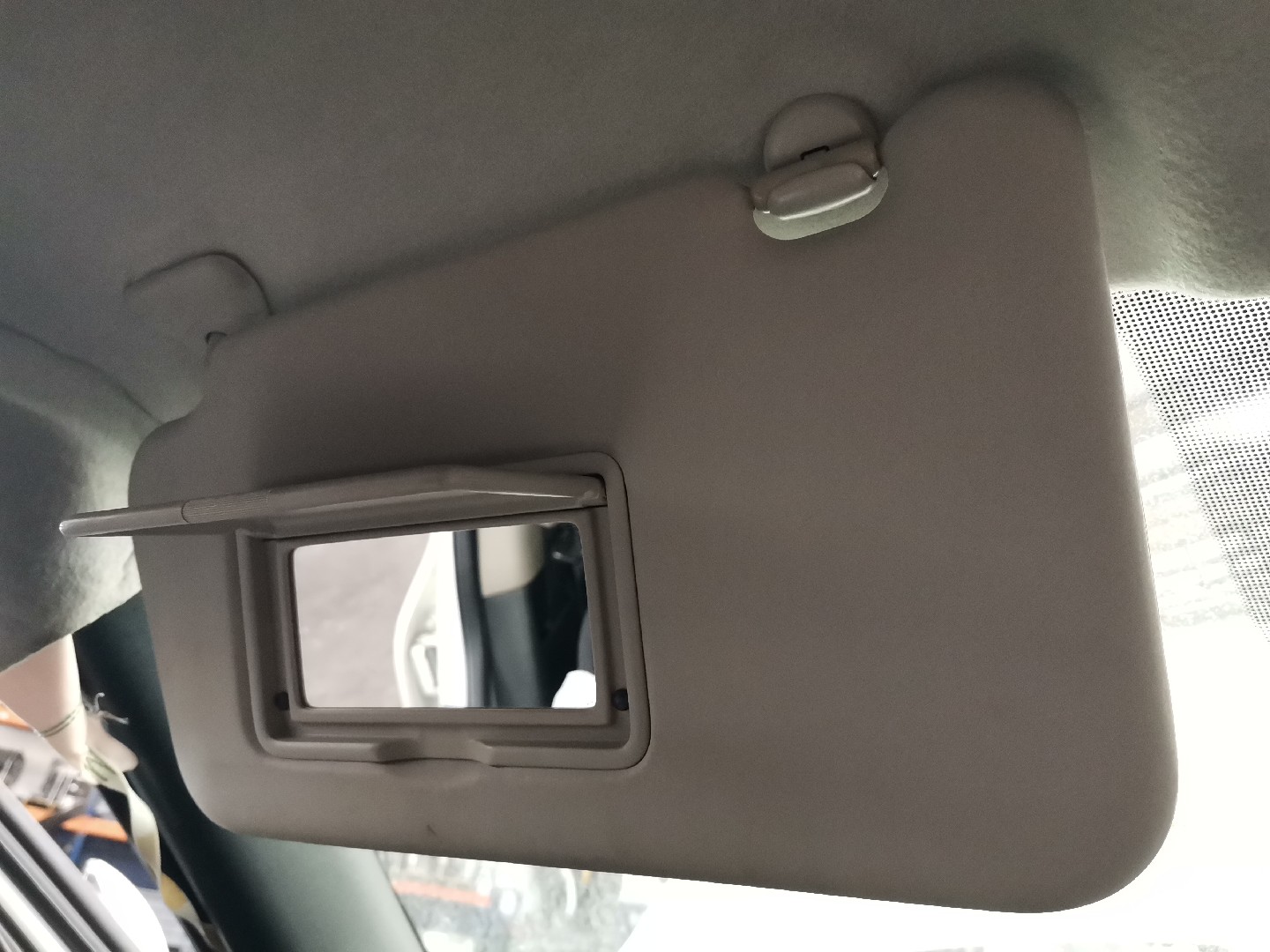 Pala Sol Lado Esquerdo NISSAN JUKE (F15) | 10 - 