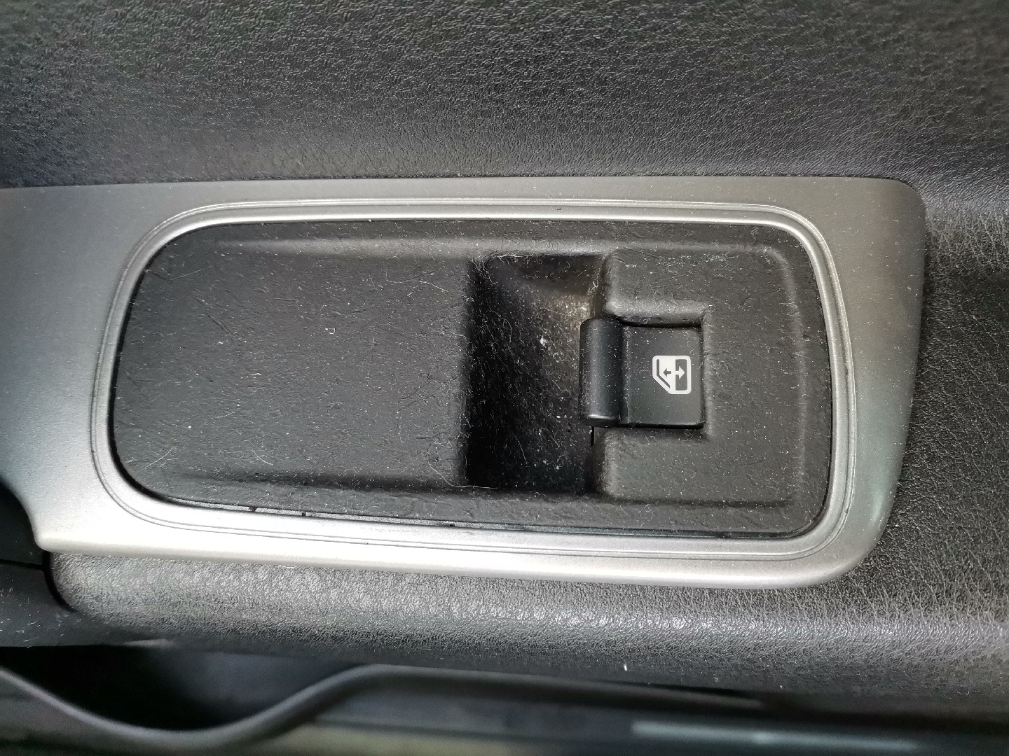 Botão / Interruptor Vidro Frente Direito ALFA ROMEO MITO (955_) | 08 - 