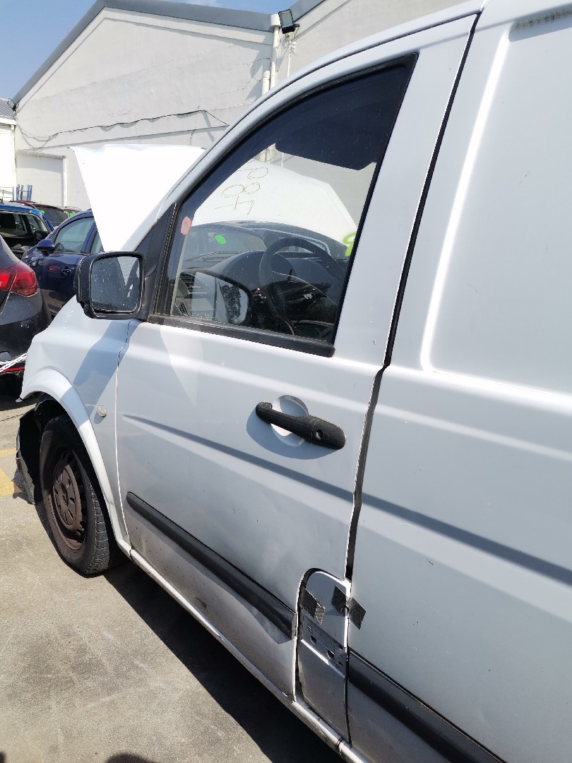 Porta Frente Lado Esquerdo MERCEDES-BENZ VITO / MIXTO Caixa (W639) | 03 - 