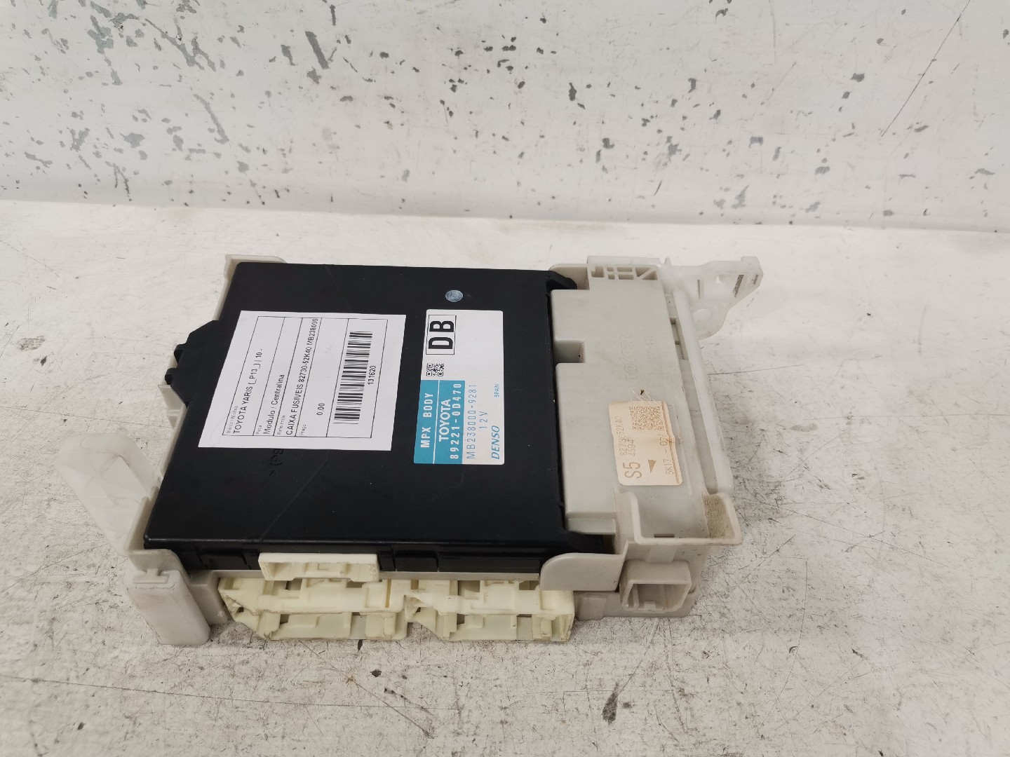 Módulo / Centralina TOYOTA YARIS (_P13_) | 10 - 