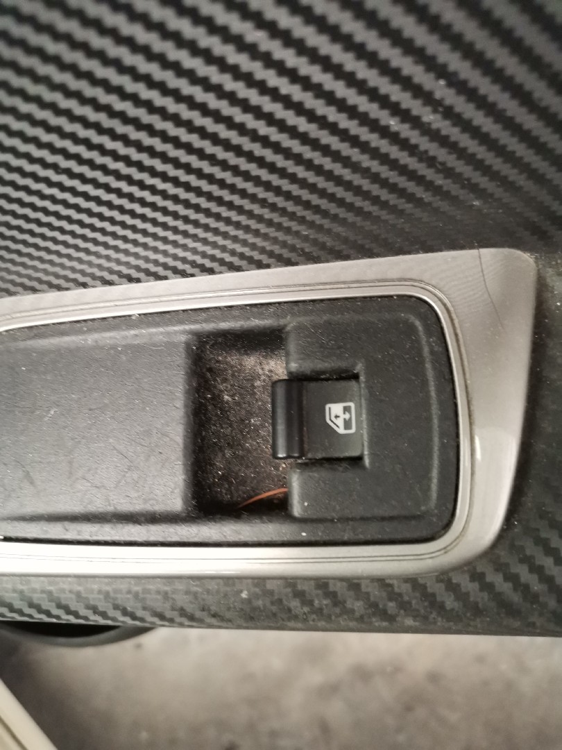 Botão / Interruptor Vidro Frente Direito ALFA ROMEO MITO (955_) | 08 - 