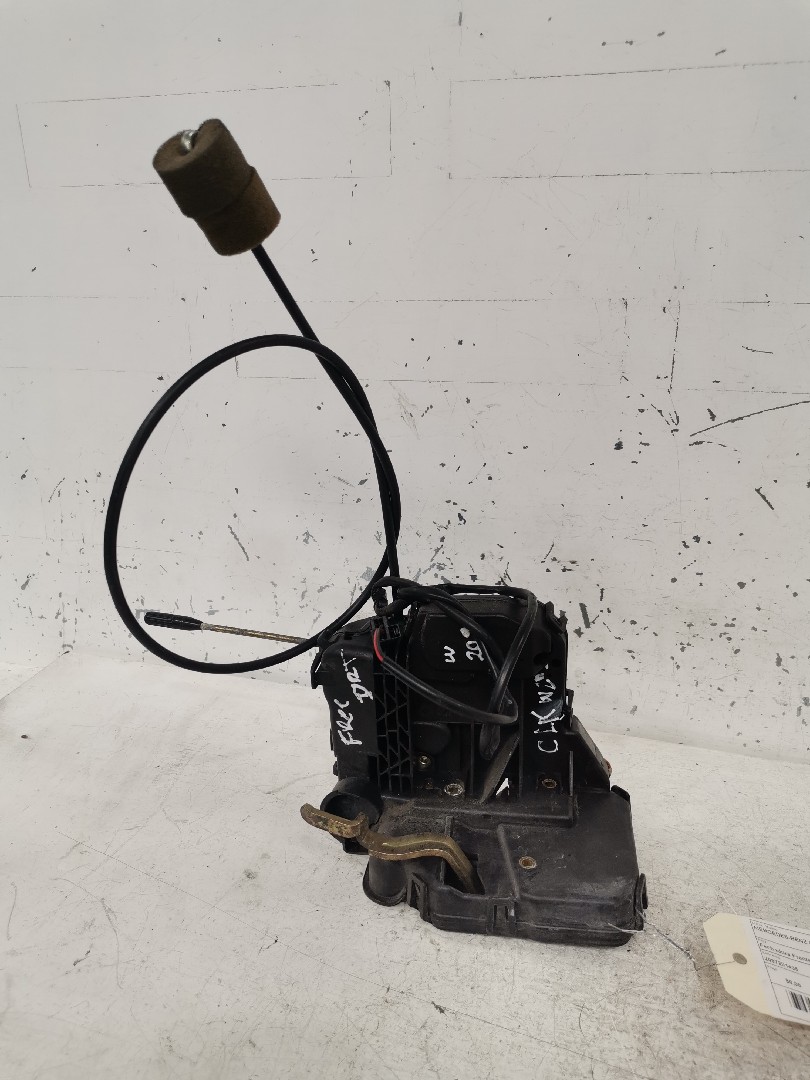 Fechadura Frente Lado Direito MERCEDES-BENZ CLK (C209) | 02 - 10