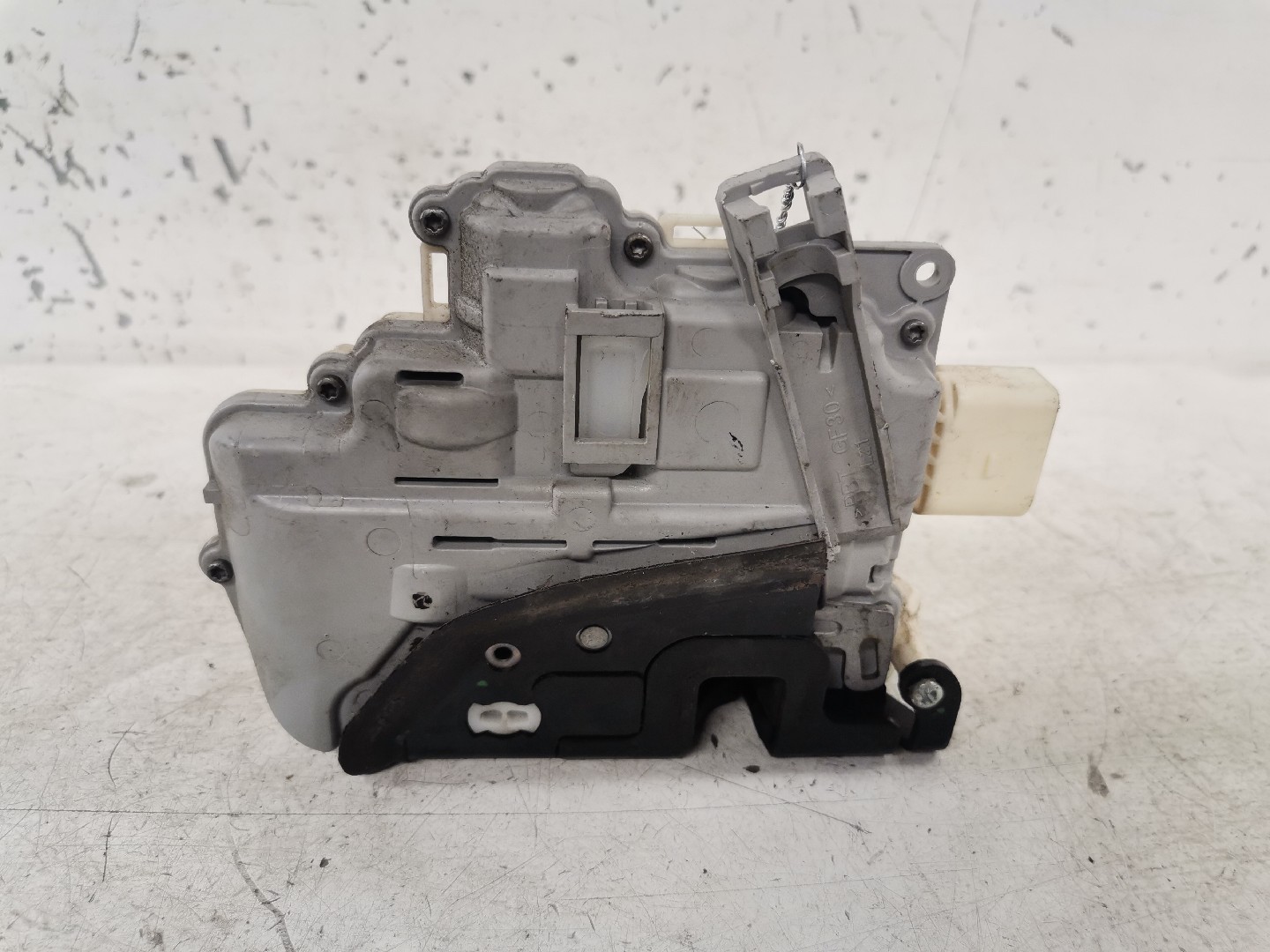 Fechadura Frente Lado Esquerdo VOLKSWAGEN PASSAT (3C2) | 05 - 10 Imagem-1