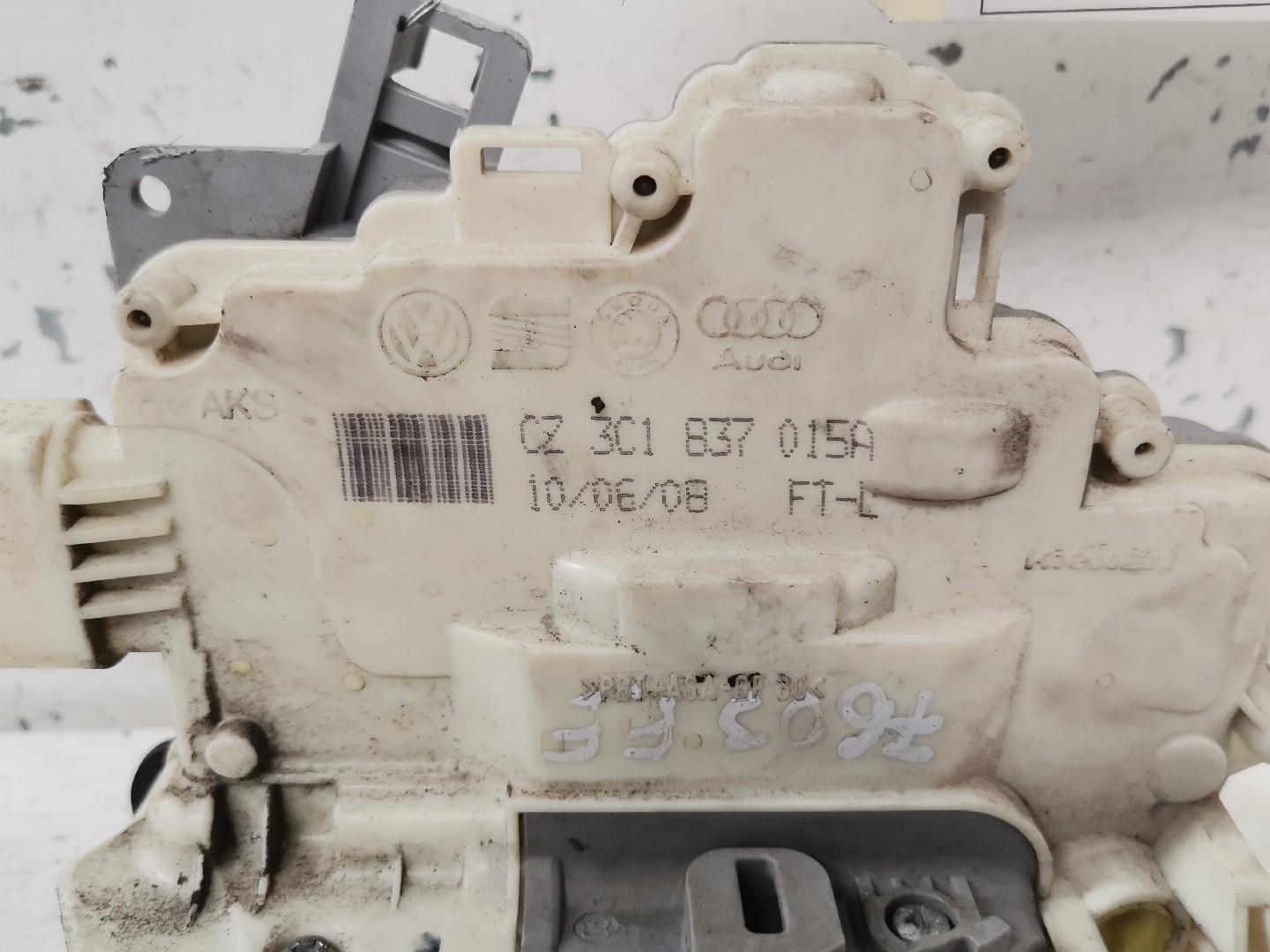 Fechadura Frente Lado Esquerdo VOLKSWAGEN PASSAT (3C2) | 05 - 10 Imagem-4