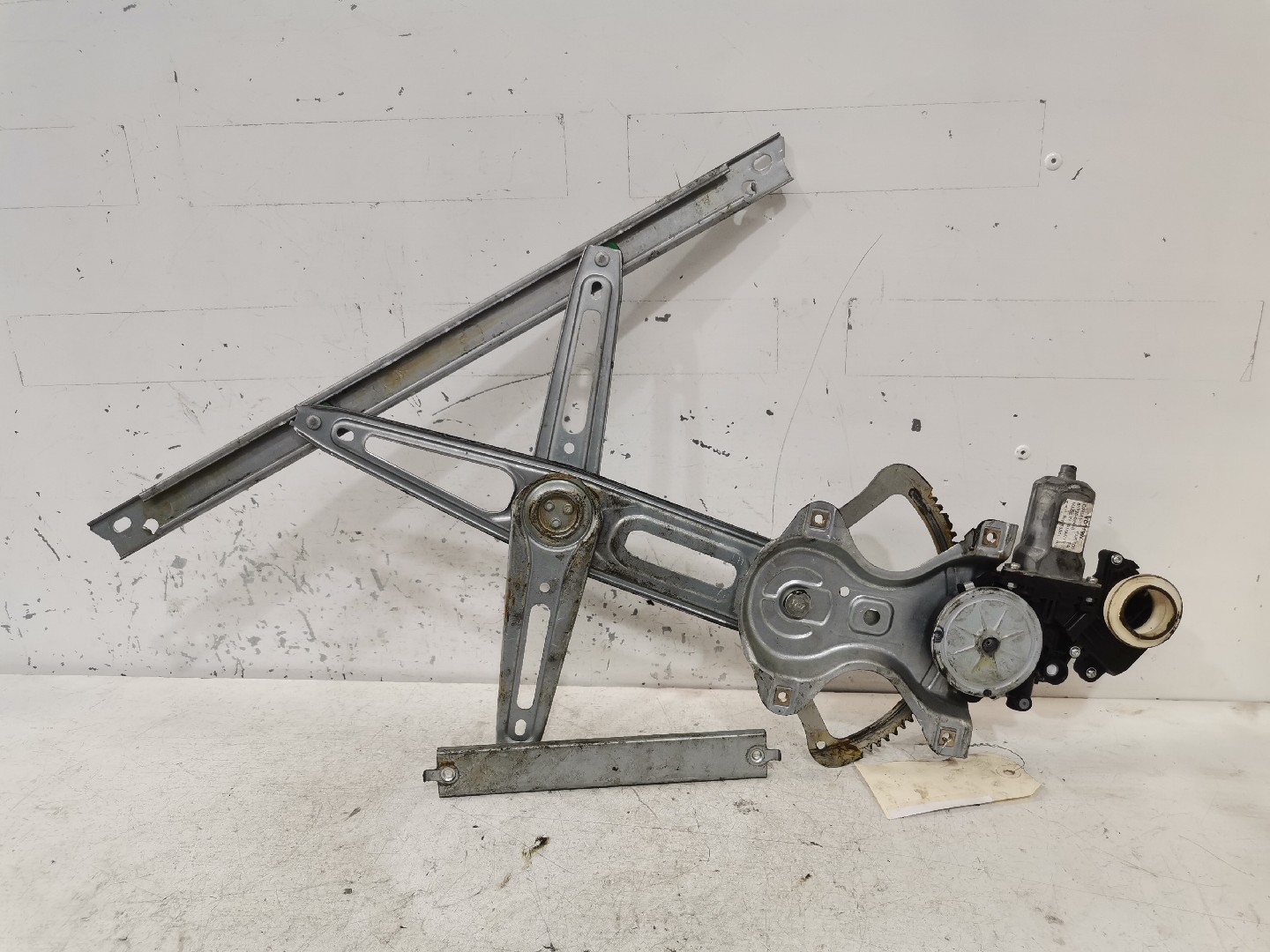 Elevador de Vidro Frente Esquerdo TOYOTA AURIS (_E18_) | 12 - 18