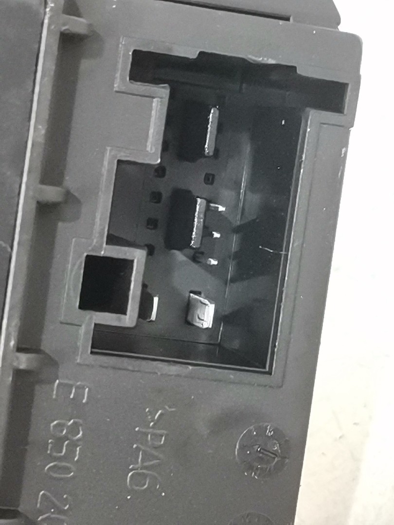 Elevador de Vidro Frente Direito  VOLKSWAGEN POLO (6R1, 6C1) | 09 -  Imagem-1