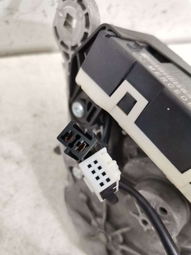 Fechadura Mala MERCEDES-BENZ E-CLASS T-Model (S212) | 09 - 16 Imagem-3