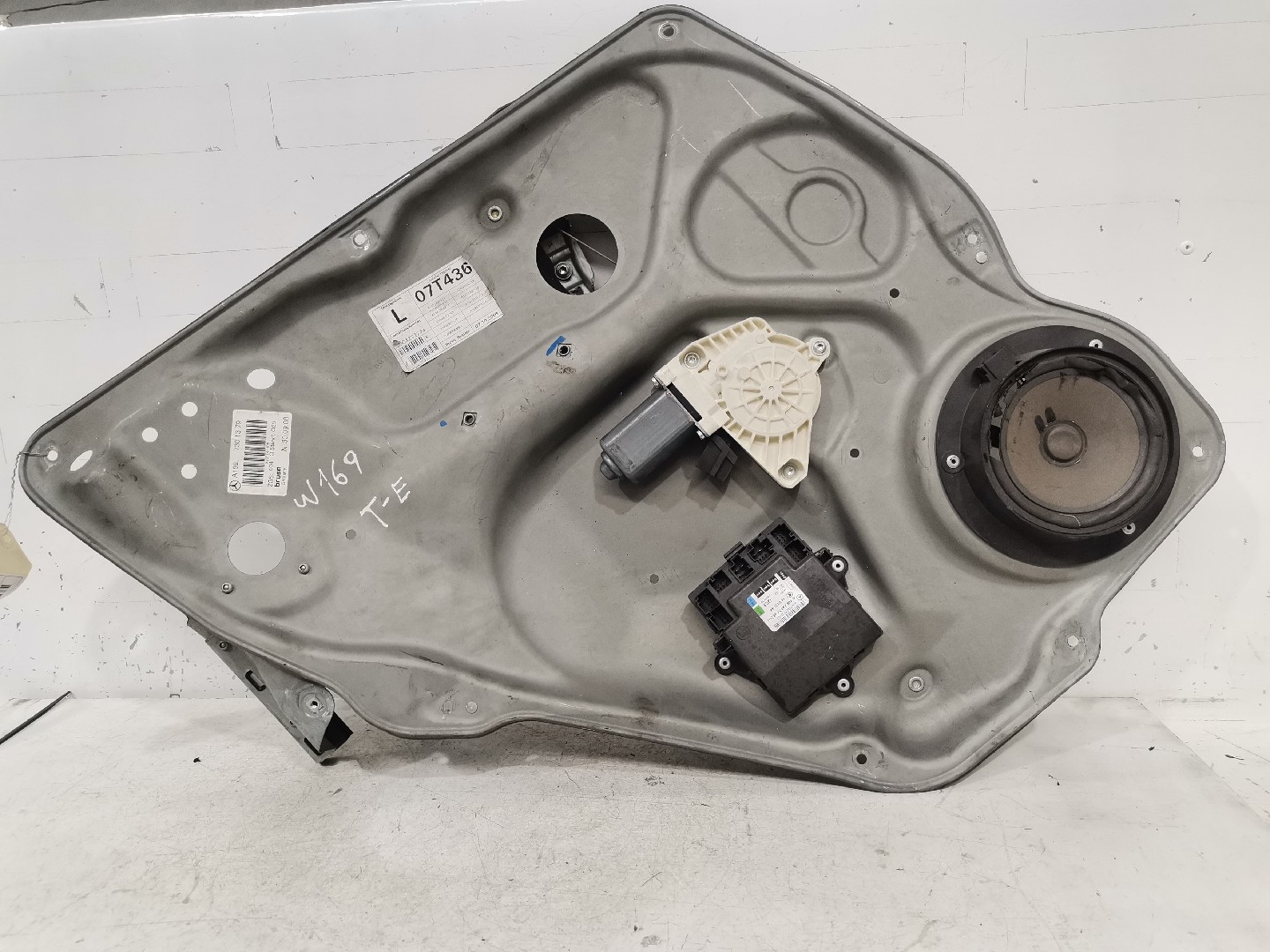 Elevador de Vidro Tras Esquerdo MERCEDES-BENZ A-CLASS (W169) | 04 - 12